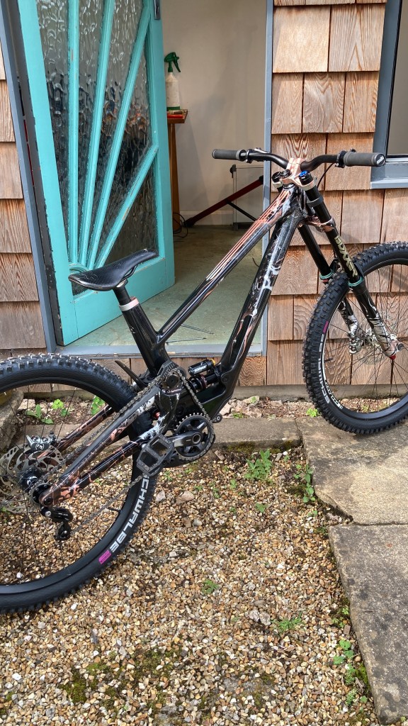 A custom build using a forbidden dreadnought as a base. The frame and fork was custom painted by myself, a great project!